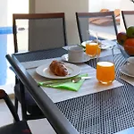 Awesome In Casa de Férias Privlaka (Zadar)
