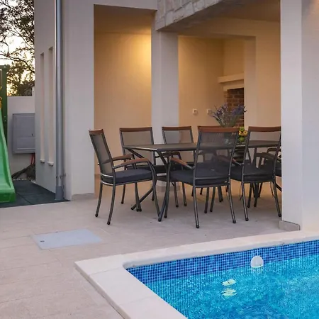 Awesome In * Privlaka