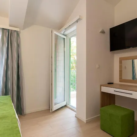 Awesome In * Privlaka (Zadar)